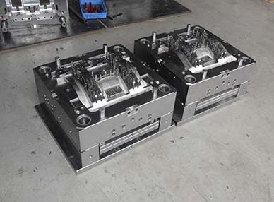 新能源汽車(chē)內(nèi)飾模具制造